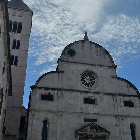 Casa Della Nonna Old Town 扎达尔