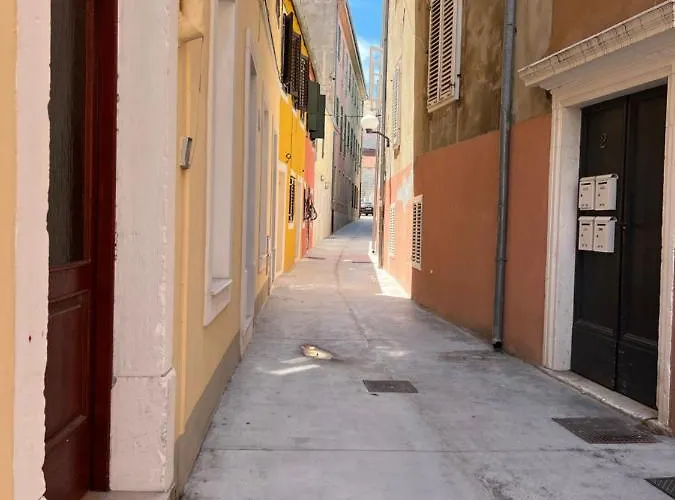 Casa Della Nonna Old Town * زادار