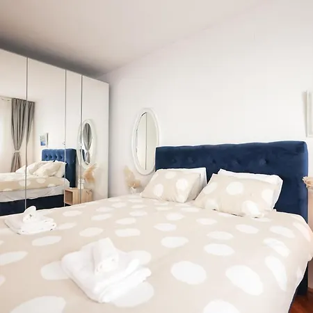 Casa Della Nonna Old Town דירה